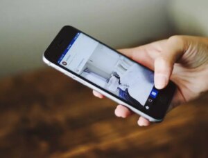 Yurt dışından getirilen telefonların bandrol ücretleri belli oldu