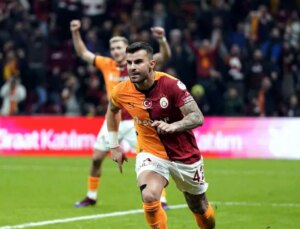 Abdülkerim Bardakcı, Galatasaray’ın Başakşehir’e Karşı Gol Attı
