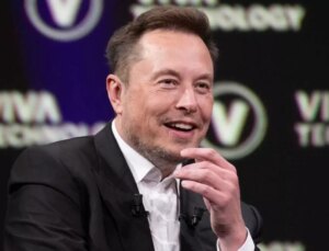 Babası açıkladı: Elon Musk, Liverpool’u satın alacak mı?