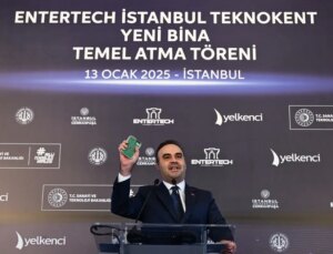 Bakan Kacır’dan Özgür Özel’e ‘Kırmızı Kart’ Yanıtı