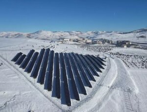 Bayburt Üniversitesi’nin Güneş Enerjisi Santrali Tasarrufu Yüzde 60’a Çıkarıyor
