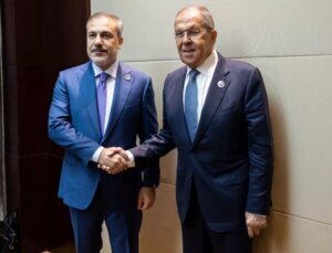 Dışişleri Bakanı Hakan Fidan, Rusya Dışişleri Bakanı Lavrov’la Suriye’yi görüştü