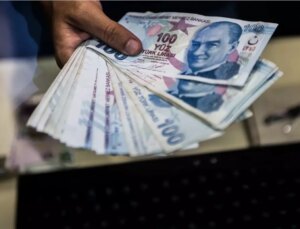 Emeklilerin zam farkı TBMM’nin tatil sonrasına gecikebilir