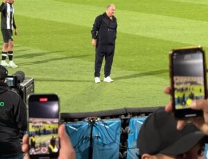 Maçın bile önüne geçti: Al Shabab taraftarından Fatih Terim’e özel tezahürat