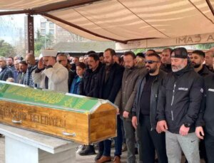 Bıçaklanarak Hayatını Kaybeden Taksici Son Yolculuğuna Uğurlandı