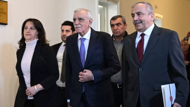 DEM Parti heyetinin Abdullah Öcalan ile görüşmesi sona erdi