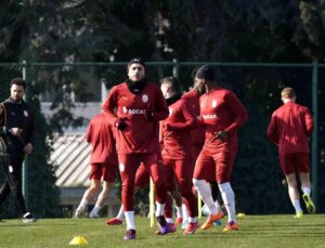 Galatasaray, Dinamo Kiev Maçı Hazırlıklarını Tamamladı
