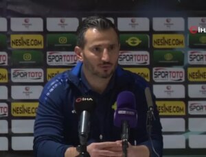 Güray Gündoğdu: ‘Bulunduğumuz Yeri Hak Etmiyoruz’