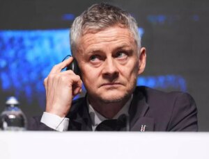 İmza törenine damga vurdu: Solskjaer’den Türk futbolundaki kaos sorusuna olay yanıt