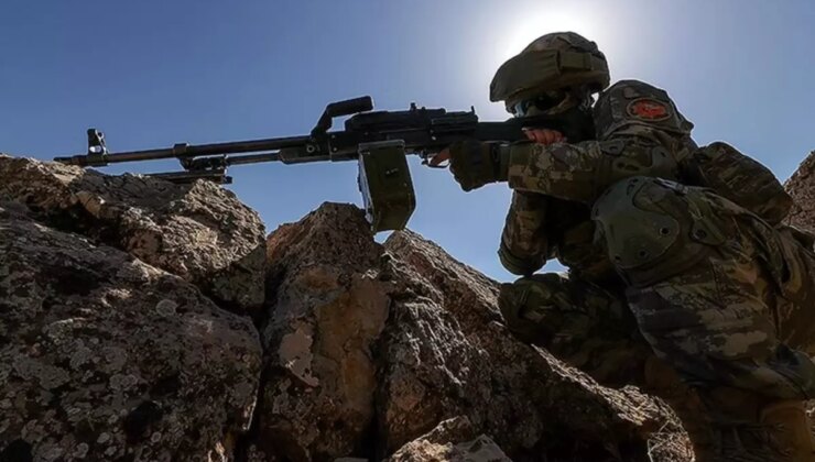 Suriye ve Irak’ın kuzeyindeki operasyonlarda 21 terörist etkisiz hale getirildi