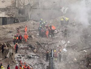 Konya’da 4 katlı binanın enkazından acı haber