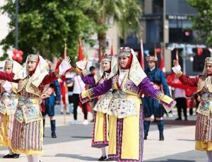 19 Mayıs Atatürk’ü Anma Gençlik ve Spor Bayramı, Narlıdere’de de resmi merasimlerle kutlandı