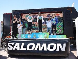 2 bin 606 sportmen Salomon Çeşme Maratonu’nda koştu