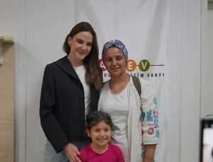 Alina Boz Adıyamanlı Depremzede Çocuklarla Buluştu