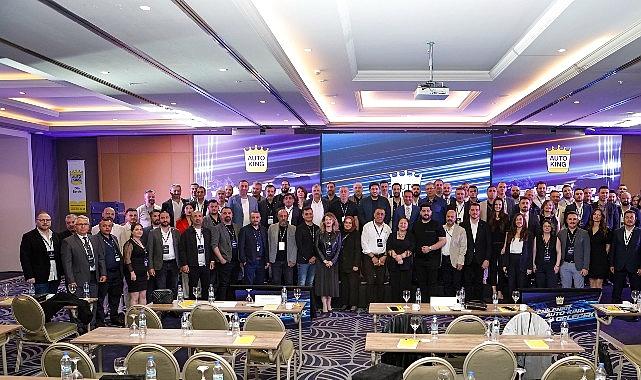 Auto King Oto Servis Bayi Toplantısında Gelecek Rotasını Belirledi