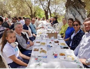 Beyefendiler Köyü’nde Klasik Hıdırellez coşkusu
