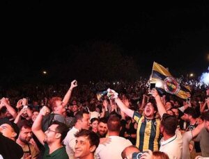 Büyükşehir Final Four heyecanını dev ekrana taşıdı