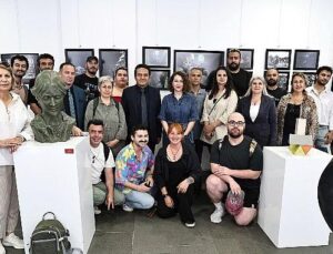 Büyükşehir’den Ata’ya hürmet standı