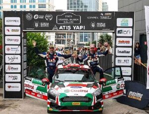Castrol Ford Team Türkiye, Yeşil Bursa Rallisi’nde Sınıfını Domine Etti ve Markalar Kupasını Kaldırdı!
