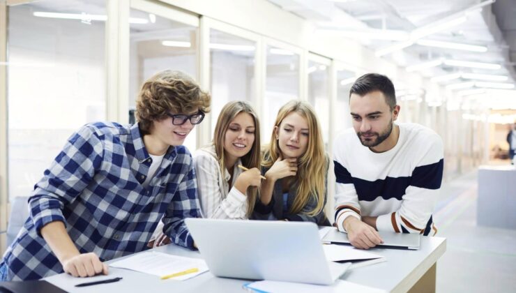 CHP’li Ali Gökçek’ten Laik Eğitim Uyarısı