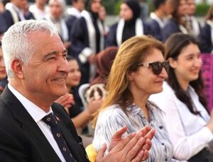 Hasan Türkmen Anadolu Lisesi’nde Mezuniyet Heyecanı