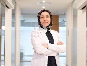 İmplant etrafında oluşabilecek enfeksiyona dikkat!