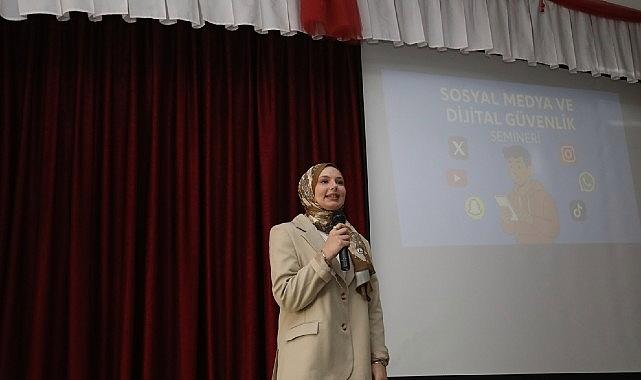 İnegöl’deki öğrencilere “Dijital Güvenlik” semineri