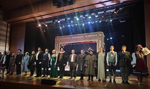 İstanbul’da Kocaeli Kent Tiyatroları rüzgârı esti