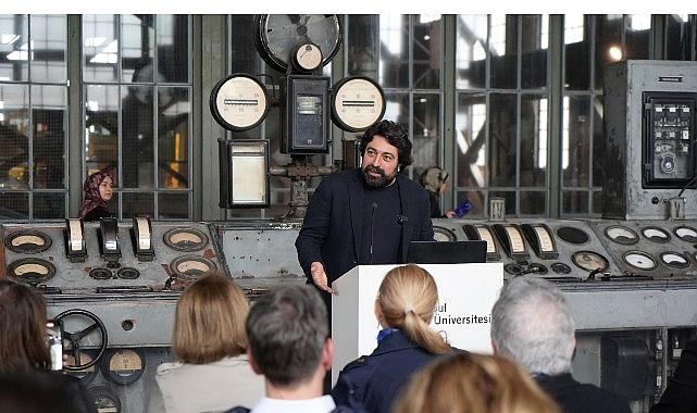 ‘İstanbul’un Aydınlık 100’ü Sergisi’ açıldı: Silahtarağa Arşivi 20. yüzyıl İstanbulu’nu aydınlatıyor