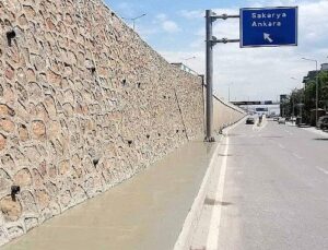 Kartepe İstasyon Mahallesi’nde yaya kaldırımı tamam