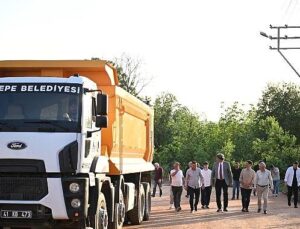 Kartepe’de Asfalt Çalışmaları Devam Ediyor