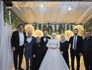 Kocaman’dan Yağmur Altında Horon