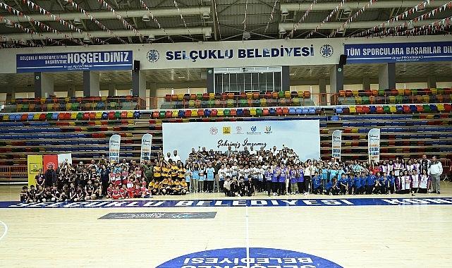 Konya Büyükşehir Klasik Çocuk Oyunları Vilayet Finalinde Başarılı Öğrencilere Mükafatları Verildi