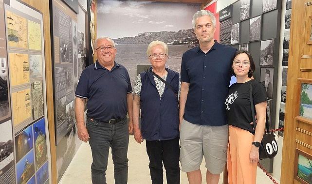 Kültür Konutu’na kitap bağışladı