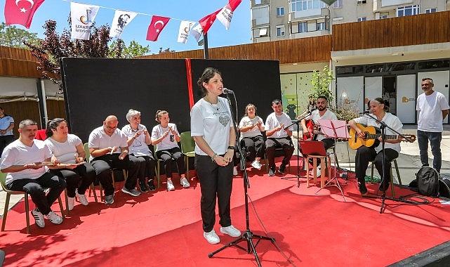 Lider Önal, “Engelleri anlayışla aşabiliriz