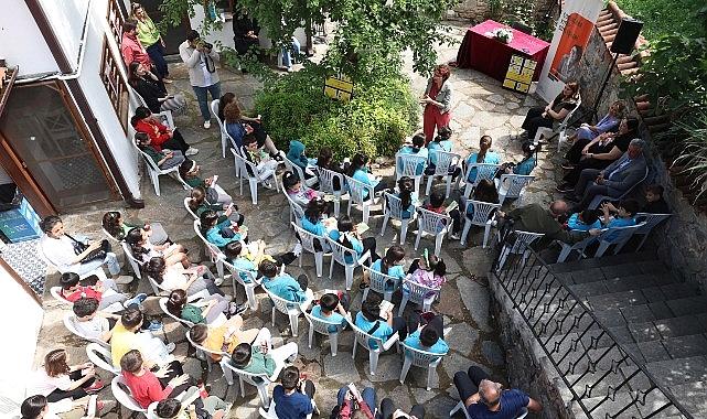 Müellif Karamuti Misi Yazıevi’nde öğrencilerle söyleşi yaptı