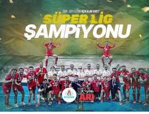 Nevşehir Belediyesi SK Erkek Hokey Grubu TÜRKİYE ŞAMPİYONU