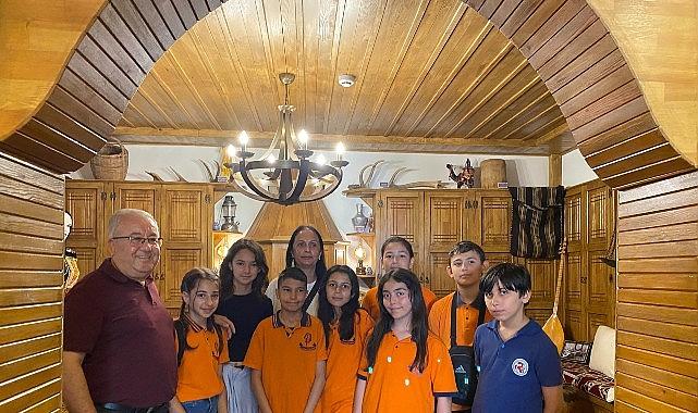 Öğrencilerden Kültür Konutu’na ziyaret
