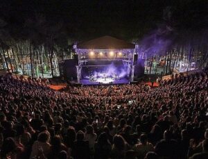 Paribu sponsorluğunda 2025 dönemi Açıkhava Konserleri başladı