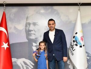 Türkiye’nin En Süratlisi Güneş’e Çiğli Belediye Başkanı Yıldız’dan destek