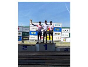 UCI Pist Yarışlarında Büyükşehirli Atletler Türkiye’yi Gururlandırdı