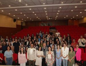 UCİM Başkanı Saadet Özkan, EÜ’de alandaki tecrübelerini anlattı