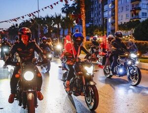 Yenişehir Belediyesi 19 Mayıs’ta kent korteji düzenledi