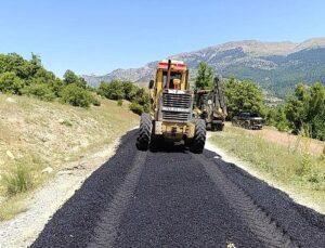 Alanya’nın yayla yollarında yaz mesaisi