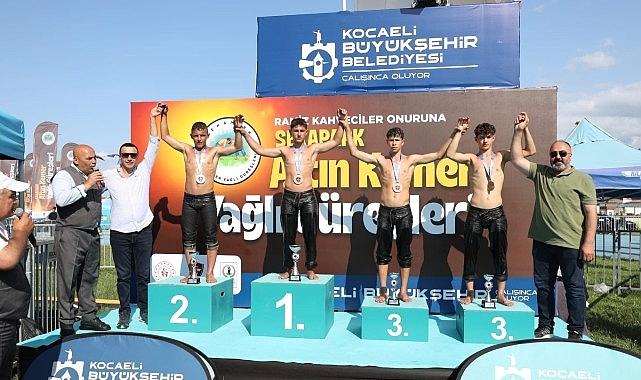 Başpehlivanlarda çeyrek finalistler aşikâr oldu