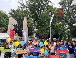 Bisiklet tutkunları, pedallarını TEGV’li çocuklara umut olmak için çevirdi