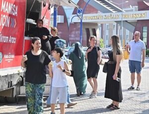 Büyükşehir, YKS Günü Öğrencilerin Yanındaydı
