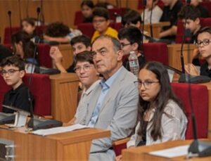Çocuk Meclisi’ne mükemmel veda