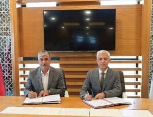 Dilovası’nda Dijital Hizmet Periyodu Başladı; İSU ve Dilovası Belediyesi Ortasında Protokol İmzalandı