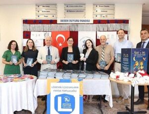 Dokuz Eylül Üniversitesi’nde lösemiyi atlatan çocukların lösemili kardeşlerine yazdıkları armağan kitabın tanıtım aktifliği düzenlendi